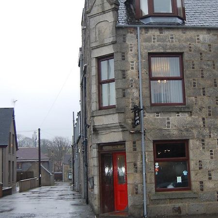 White Horse Hotel Strichen エクステリア 写真